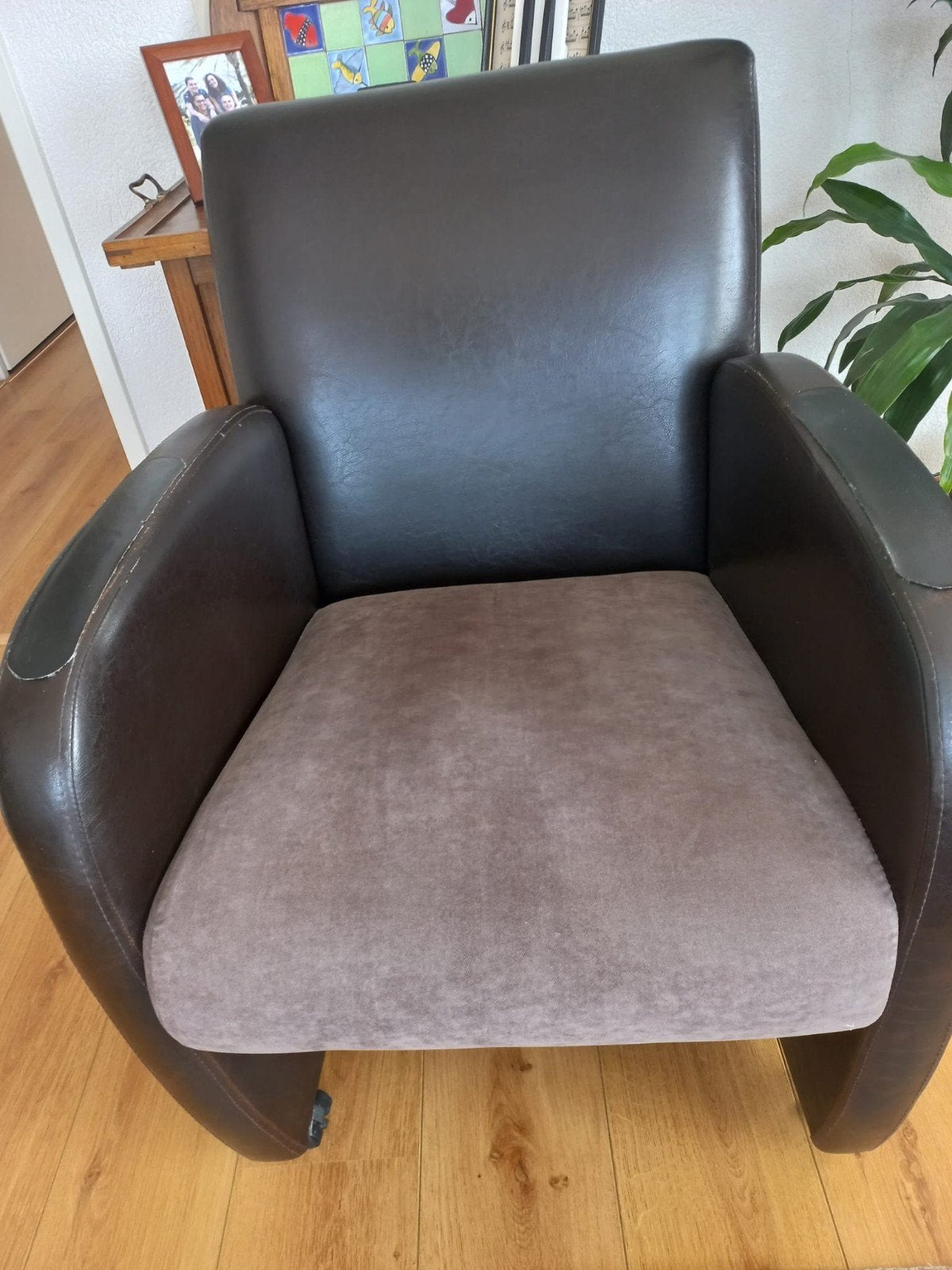 leren stoel, Huis en Inrichting, Fauteuils, Gebruikt, Ophalen of Verzenden, 50 tot 75 cm, Leer