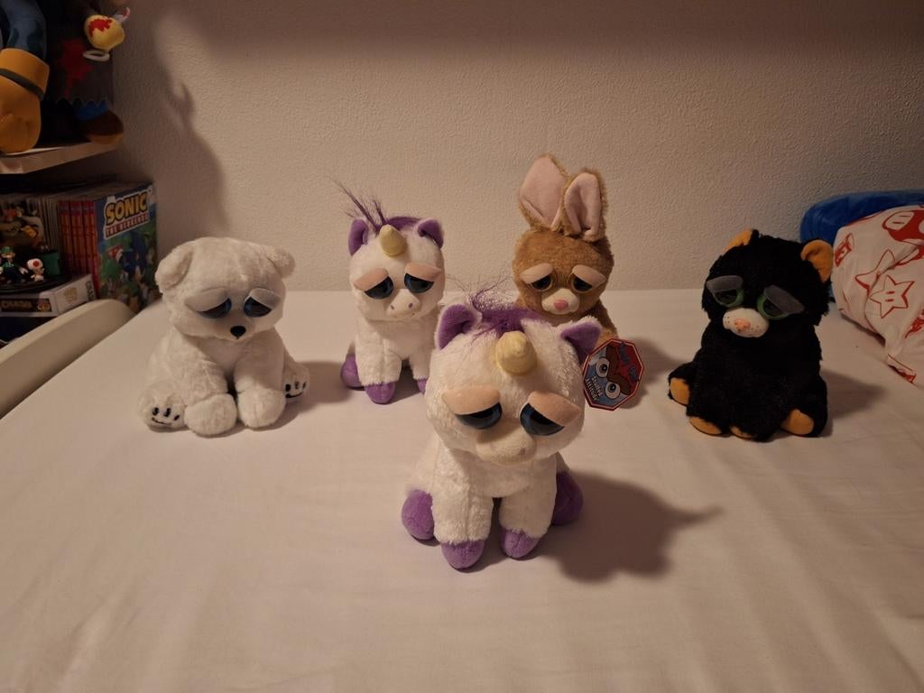 Feisty pets: kat, konijn, ijsbeer en 2 eenhoorns(1+kaartje), Overige merken, Overige karakters, Overige typen, Ophalen of Verzenden