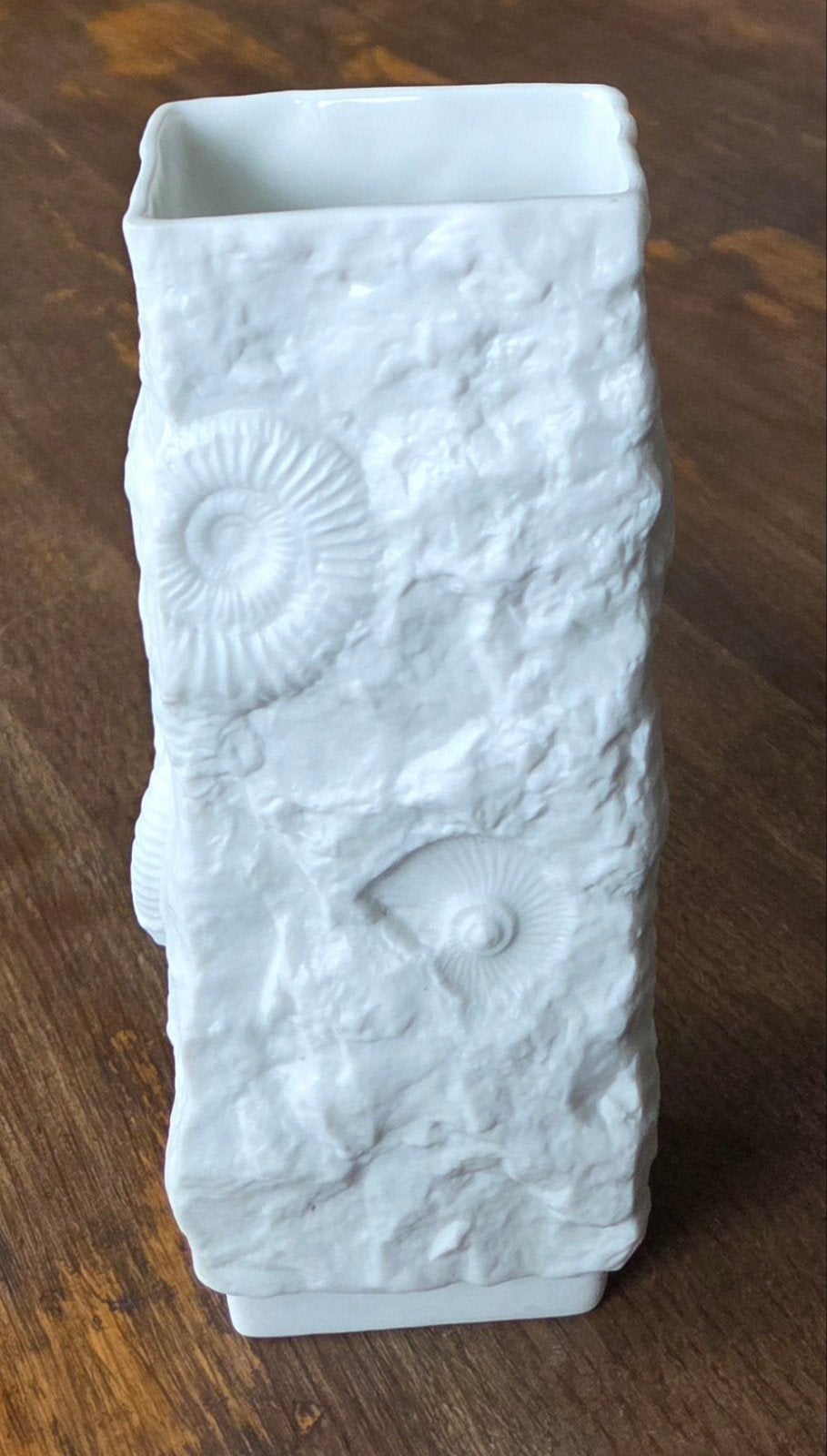 Decoratieve AK Alboth & Kaiser biscuitporselein vaas, Antiek en Kunst, Antiek | Vazen, Ophalen of Verzenden