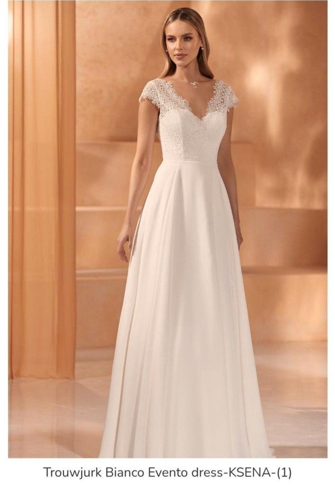 Bianco Evento Ksena trouwjurk maat 40-42, Kleding | Dames, Trouwjurk, Bianco evento, Wit, Ophalen of Verzenden