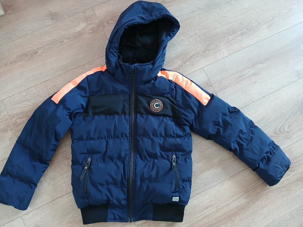 Winterjas jongens maat 128 Cars, Ophalen, Gebruikt, Jas, Jongen