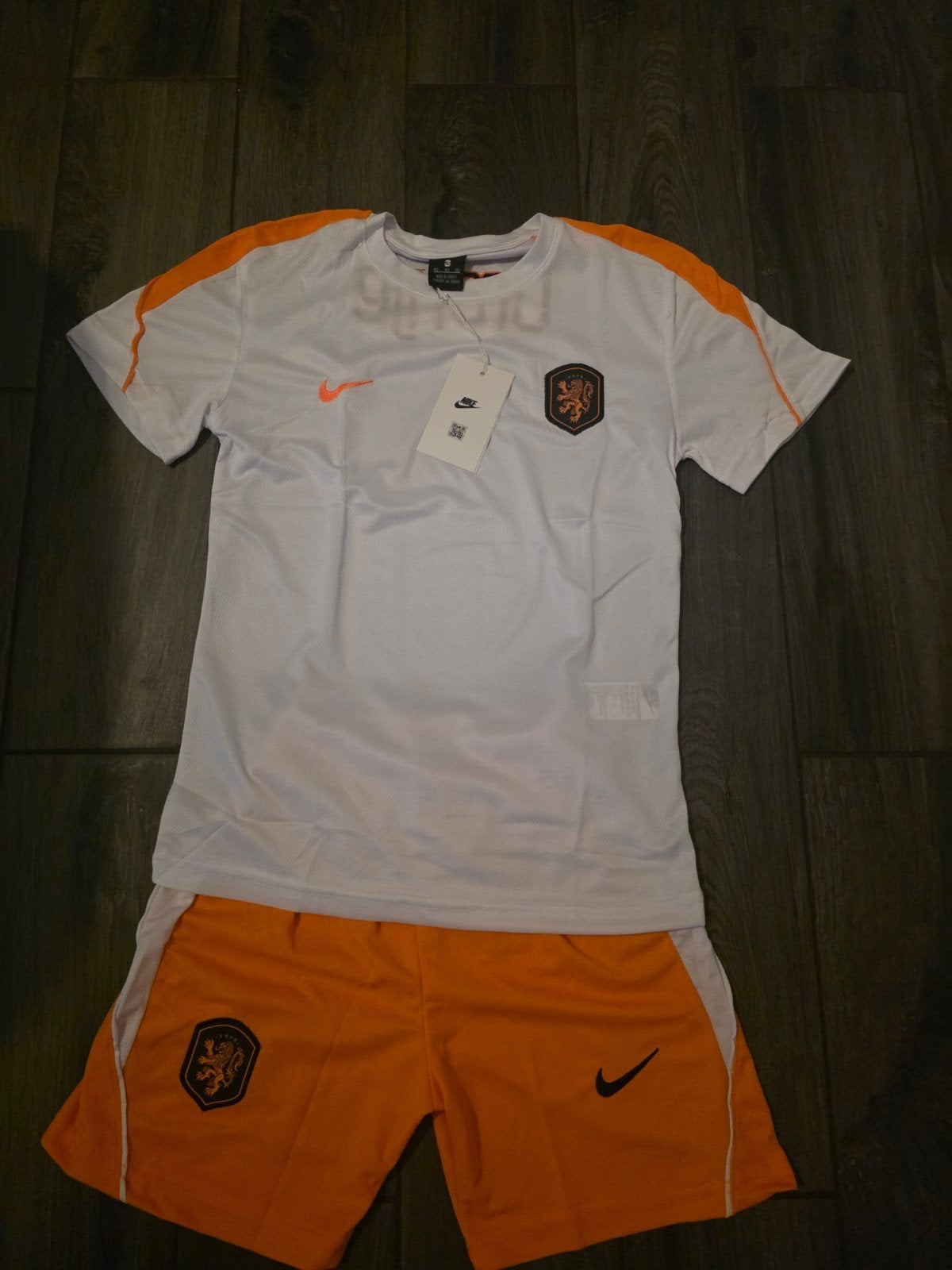 Wk tenue nieuw maat 164, Sport en Fitness, Voetbal, Maat XS of kleiner, Ophalen of Verzenden, Nieuw, Set