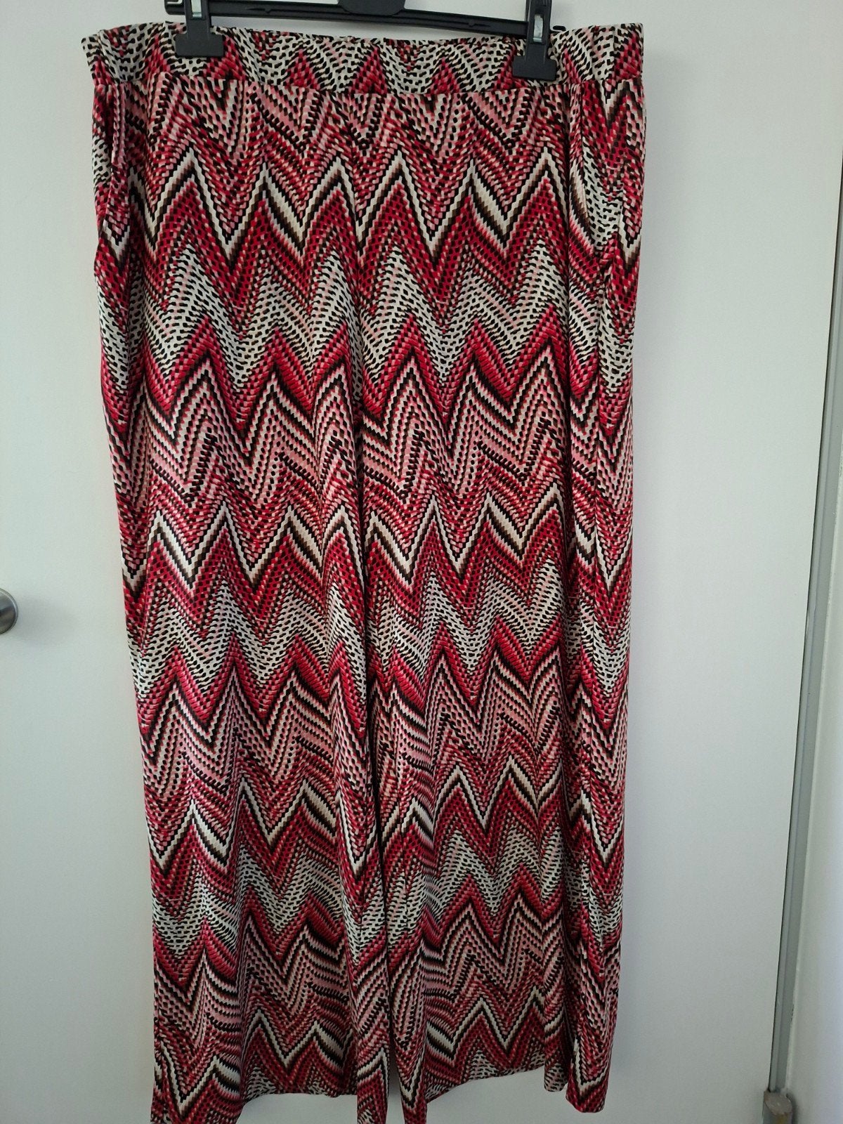 Mooie Norah broek met wijde pijpen in maat 48 nieuwstaat, Ophalen of Verzenden, Zo goed als nieuw, Norah, Broek of Spijkerbroek