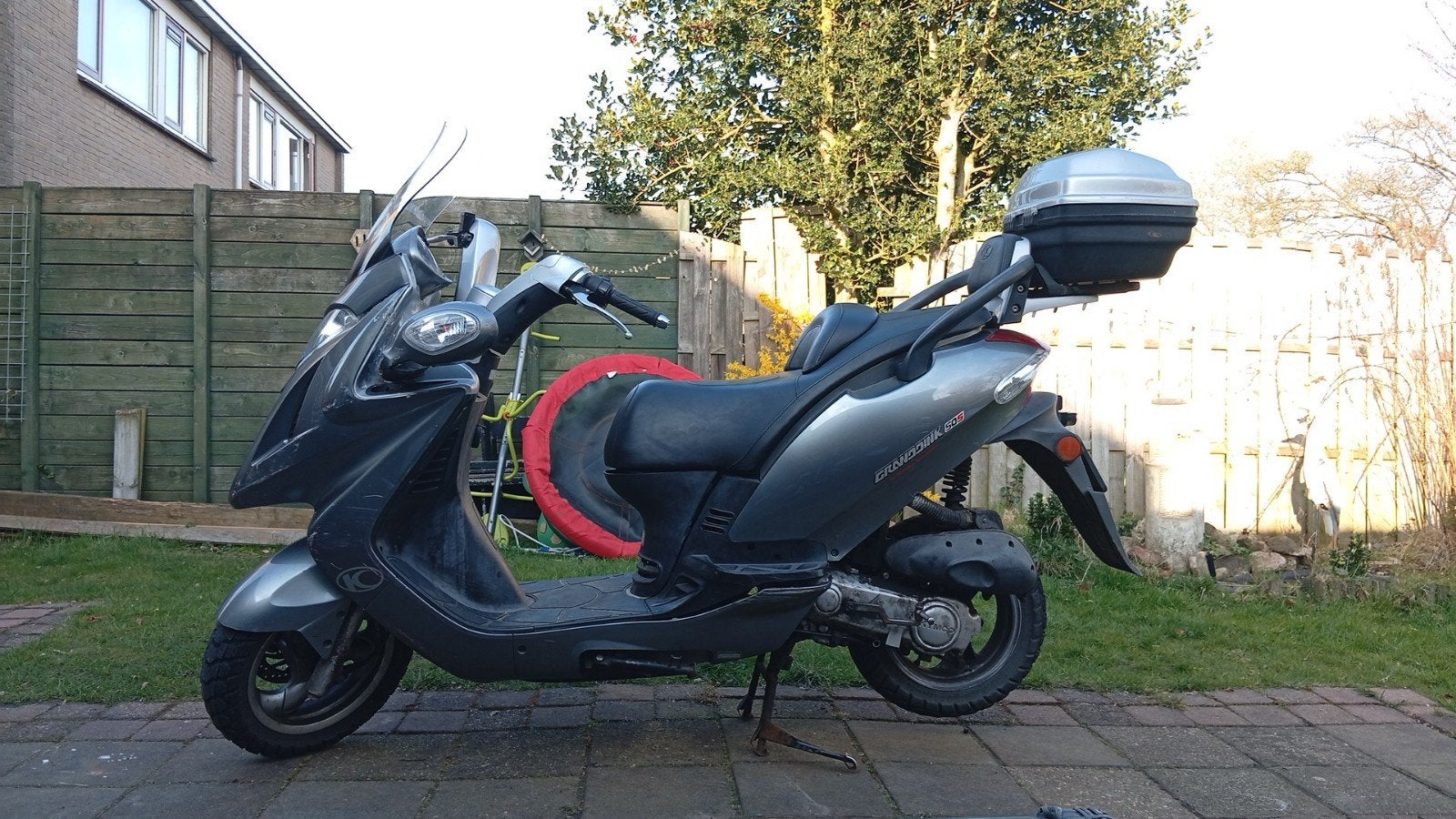 Kymco Grand dink scooter - opknapper voor handige Harry, Ophalen of Verzenden, Gebruikt, Benzine, People S