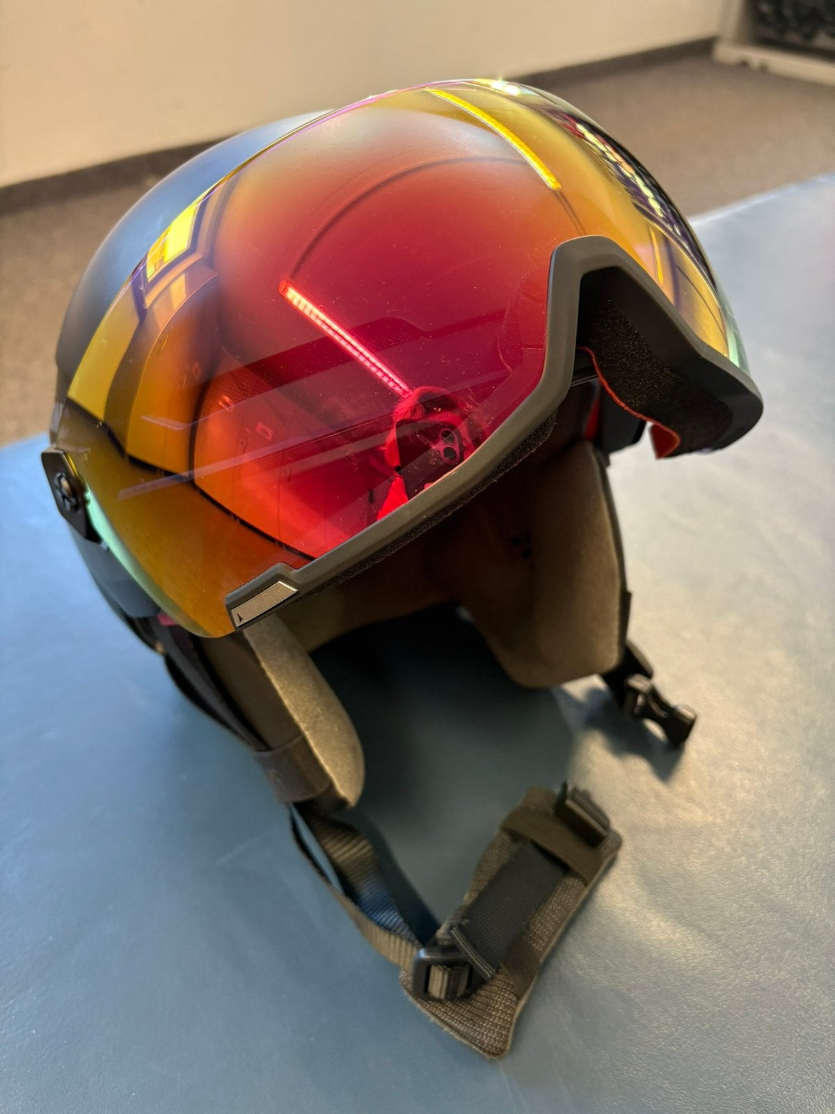 Ski-/snowboardhelm Atomic, Sport en Fitness, Skiën en Langlaufen, Ophalen, Zo goed als nieuw, Overige typen, Atomic