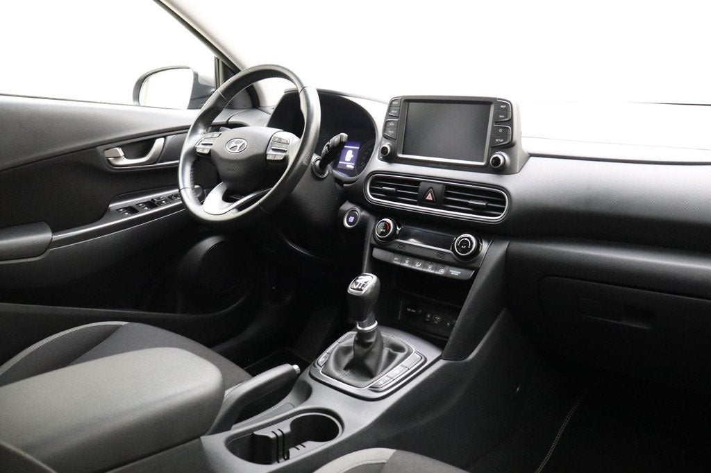Hyundai Kona 1.0T 120pk Fashion | Trekhaak | Climate control, Auto's, Hyundai, Voorwielaandrijving, Stof, Gebruikt, Euro 6