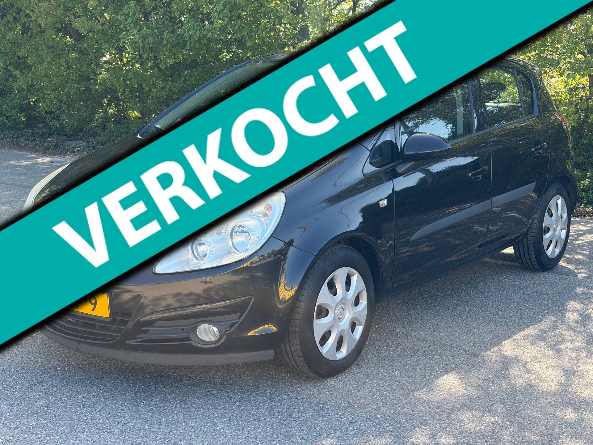 Opel Corsa 1.4-16V Edition Nw APK! 190DKM! NAP! Airco! 5-Deu, Auto's, Voorwielaandrijving, Gebruikt, Zwart, 4 cilinders
