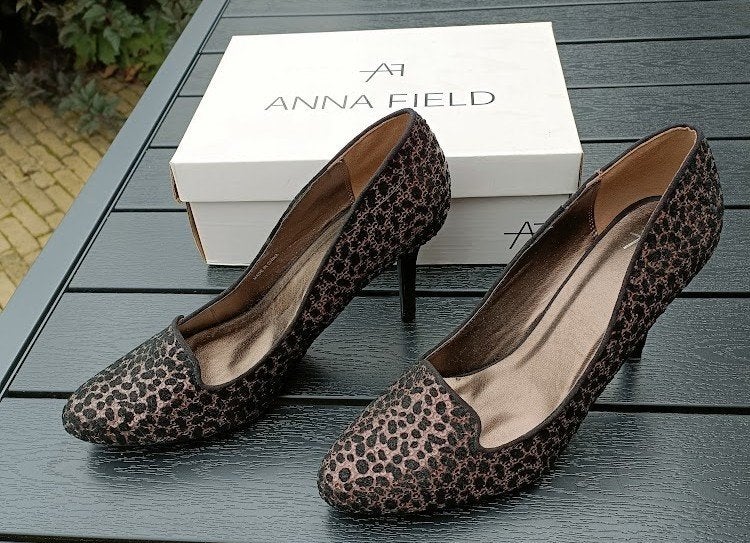 BIJNA GRATIS! *NIEUWE* Anna Field pumps dierenprint maat 41, Zwart, Nieuw, Ophalen of Verzenden, Pumps