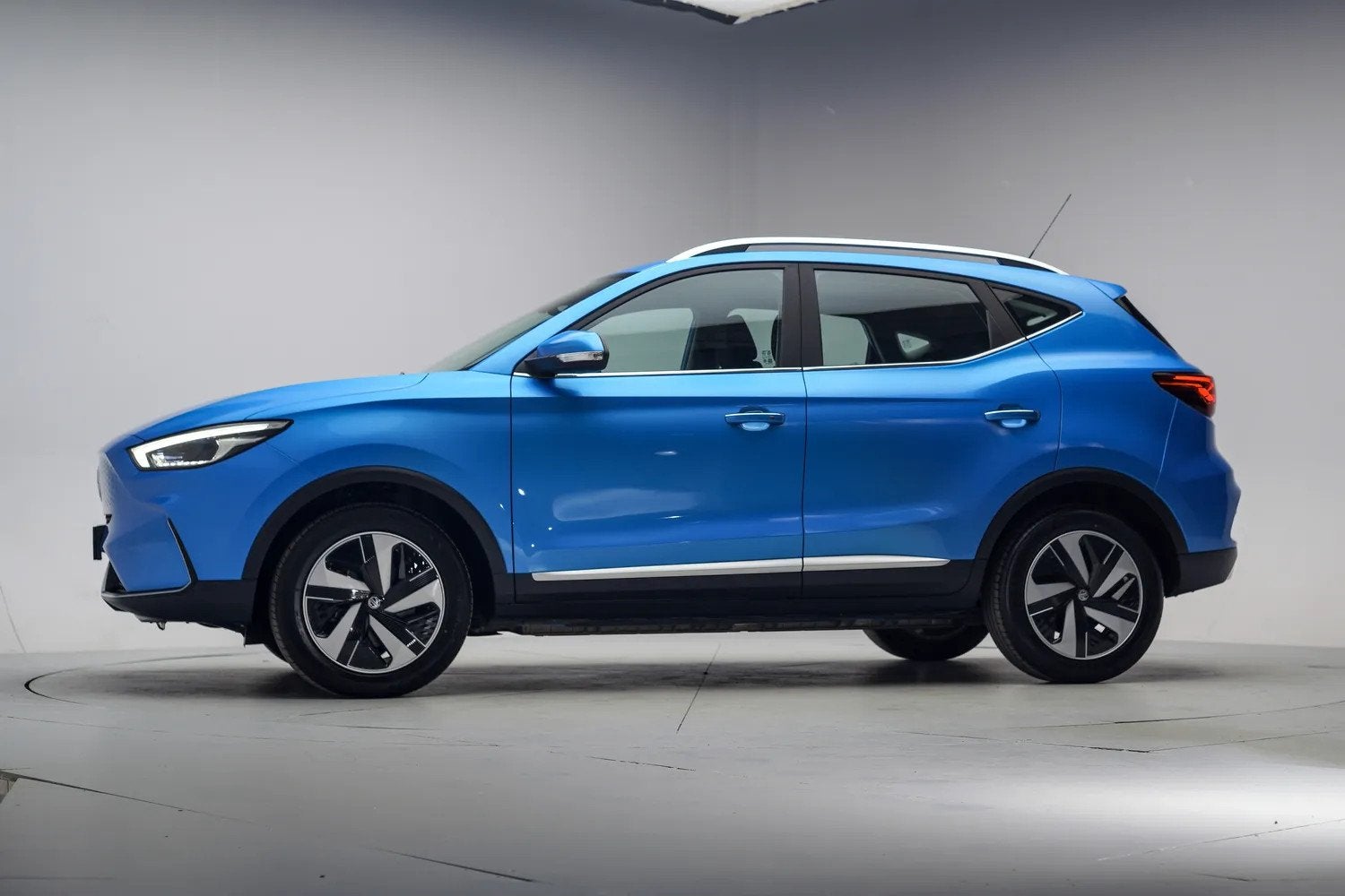 MG ZS Standard Range Comfort 50 kWh [ Camera Carplay Adapt., Auto's, MG, Automaat, 0 cilinders, Gebruikt, 177 pk