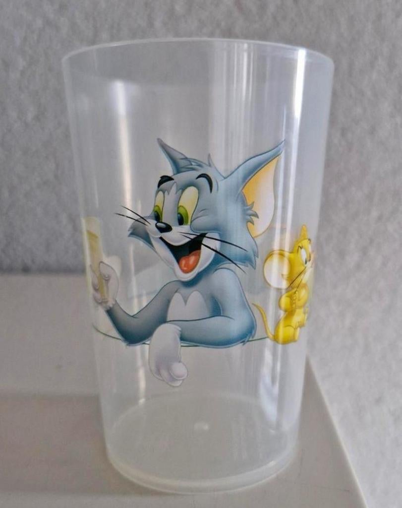 Plastic glas Tom & Jerry, Verzamelen, Stripfiguren, Zo goed als nieuw, Gebruiksvoorwerp, Olivier B, Bommel en Tom Poes, Ophalen of Verzenden