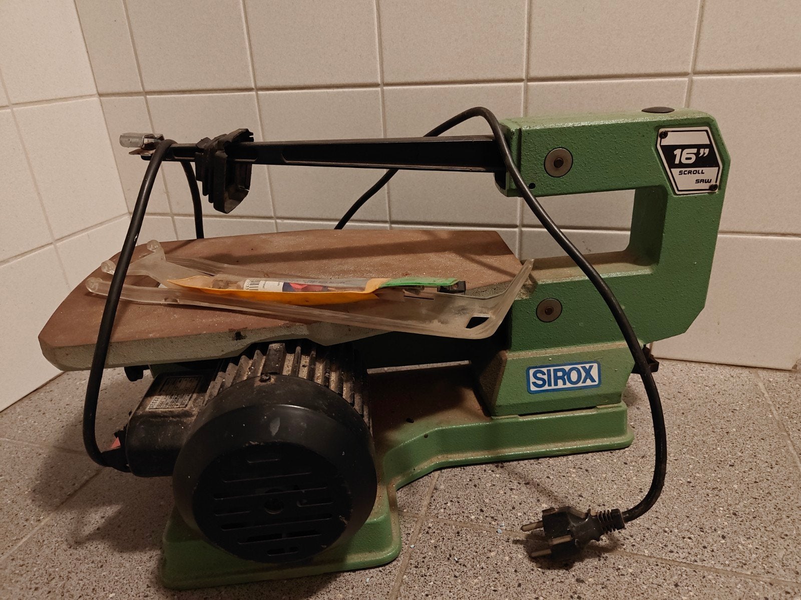 Sirox 16" Figuurzaagmachine . t.e.a.b., Ophalen, Minder dan 30 mm, Gebruikt, Figuurzaag