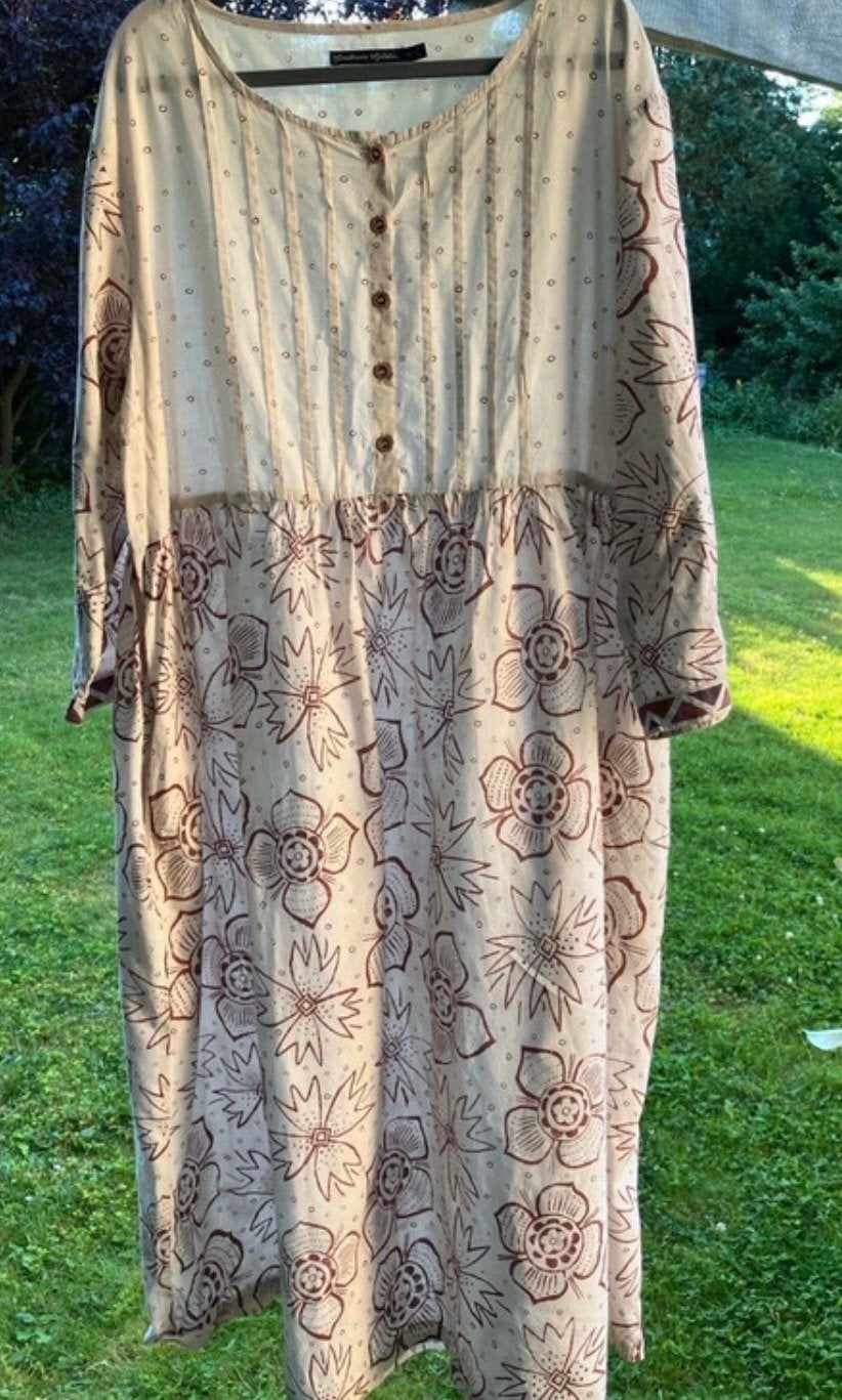 Gudrun Sjödén jurk XL met bloemenprint, Kleding | Dames, Jurken, Verzenden, Gedragen, Maat 46/48 (XL) of groter, Beige