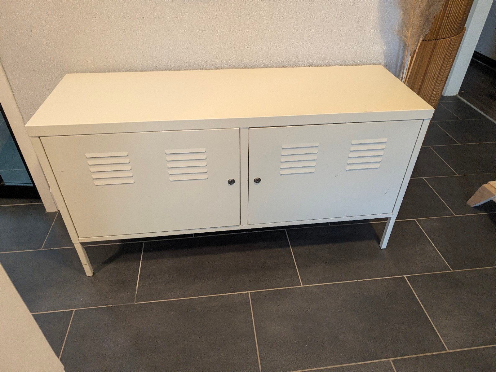 IKEA PS Kastje / TV-meubel - Wit metaal, Ophalen, Gebruikt