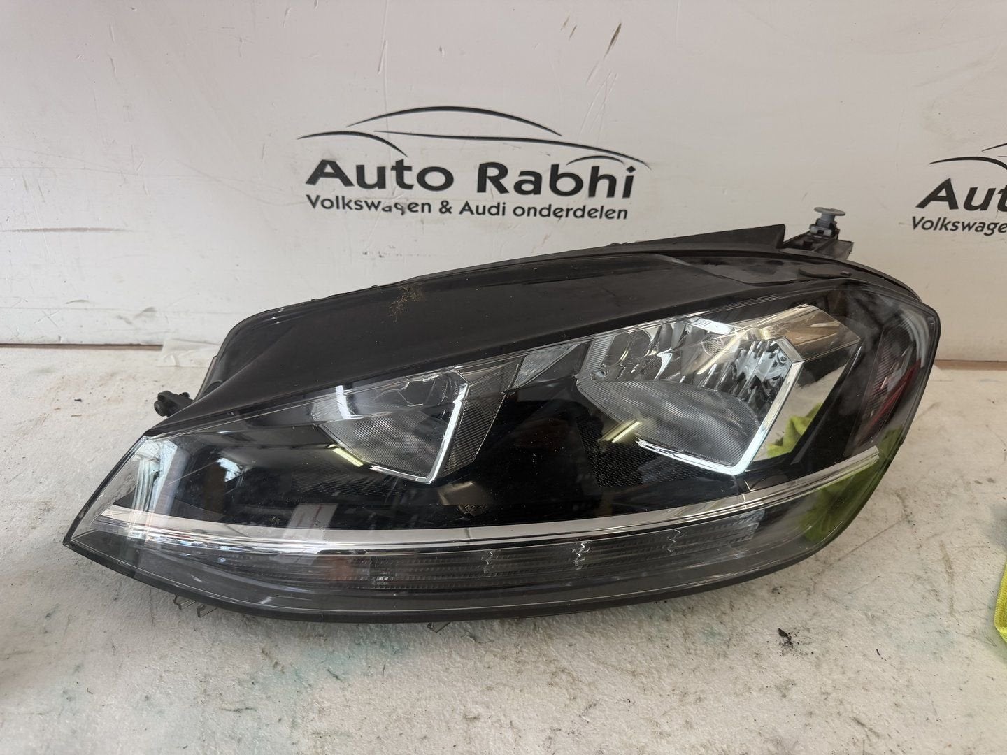 VW golf 7 facelift h7 koplamp links halogeen 5g1941005D, Gebruikt, -, -, Ophalen of Verzenden