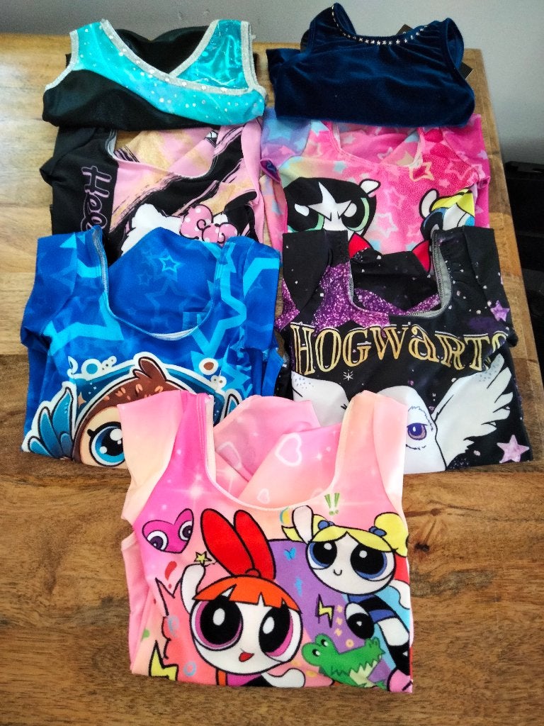 Turnpakje/turnpakjes maat 110 SALE nu 9,50 per stuk (2), Sport en Fitness, Turnen, Kleiner dan kindermaat 122, Ophalen of Verzenden