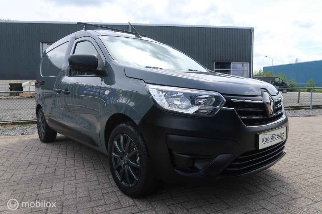 Renault Express 1.3 TCe 100 Comfort +, Auto's, Bestelauto's, Voorwielaandrijving, Gebruikt, 4 cilinders, Renault