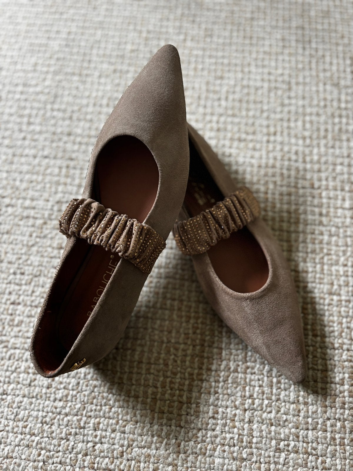 Loafers/Instappers suède Anna van Toor, mt 39, NIEUW, Kleding | Dames, Bruin, Instappers, Nieuw, Ophalen of Verzenden