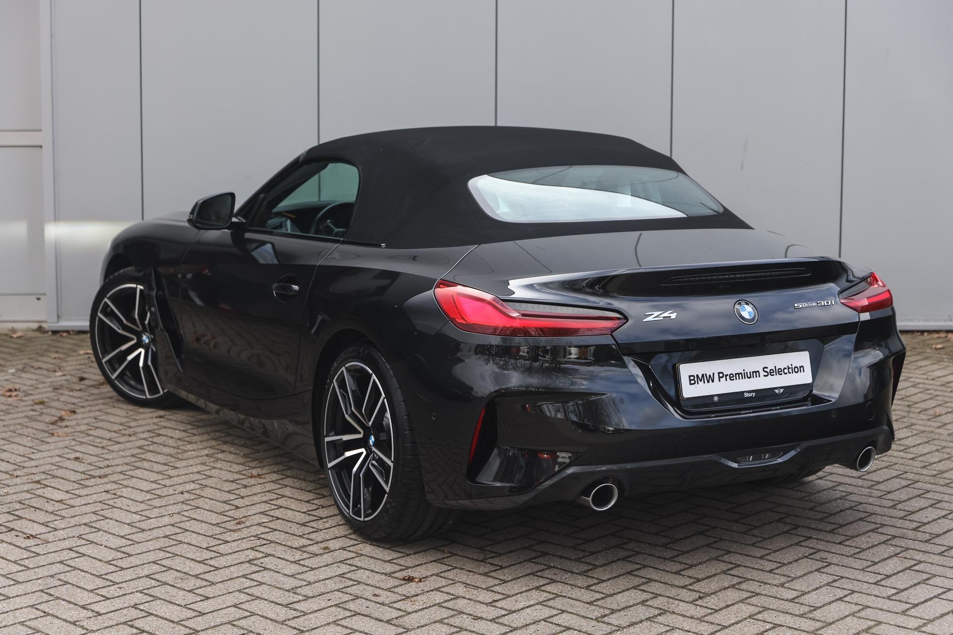 BMW Z4 Roadster sDrive30i High Executive M Sport Automaat /, Achterwielaandrijving, Gebruikt, 4 cilinders, Zwart