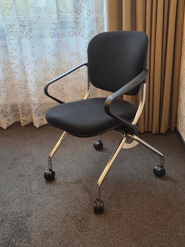 8x Comforto Haworth vergaderstoel verrijdbaar zwart / chrome, Zwart, Ophalen of Verzenden, Zo goed als nieuw, Vst