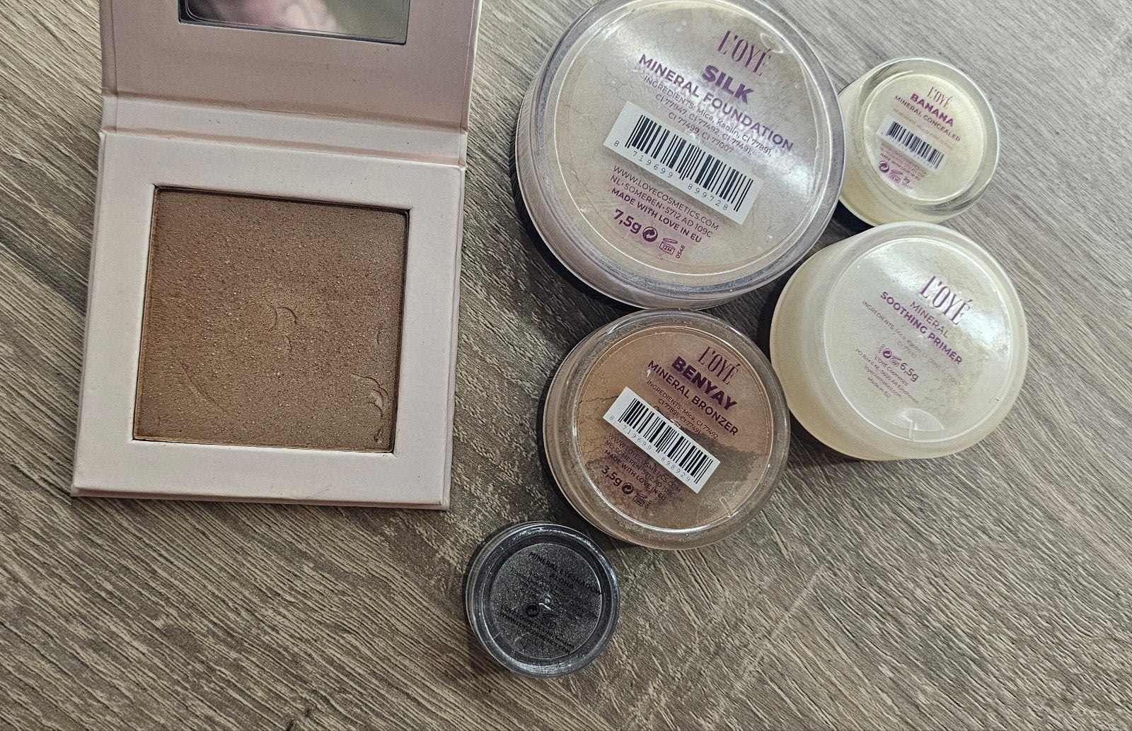L'oye make up set, Overige kleuren, Gehele gezicht, Nieuw, Ophalen of Verzenden