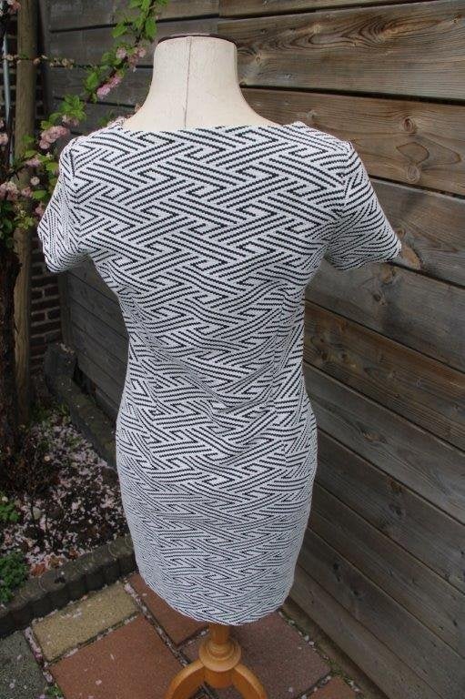 Jurk creme/ zwart Sissy boy mt M Vaste prijs, Maat 38/40 (M), Zwart, Sissy-Boy, Ophalen of Verzenden