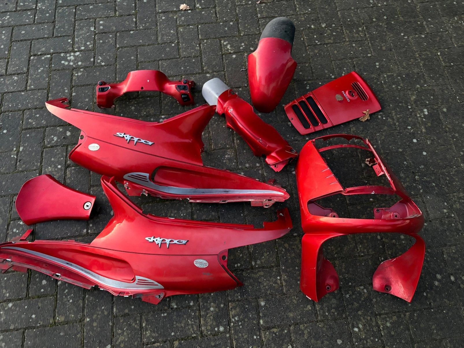Piaggio skipper lx kappenset orgineel rood, Ophalen, Kap, Piaggio