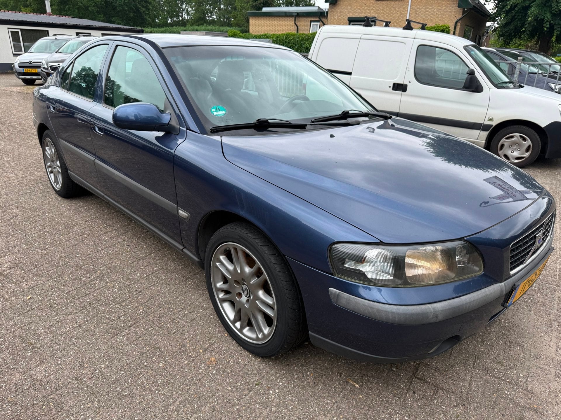 Volvo S60 2.4 Edition ECC NAVI LMV, Auto's, Voorwielaandrijving, Stof, Gebruikt, Blauw