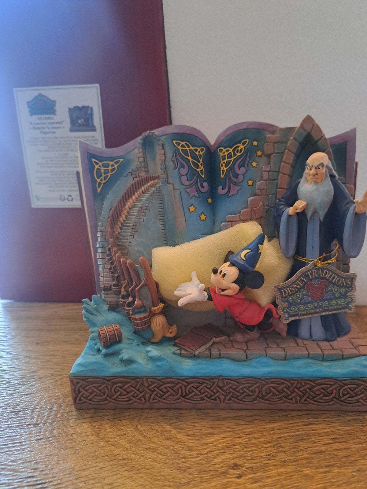 Disney tradition storybook Mickey Fantasia, Verzamelen, Disney, Ophalen of Verzenden, Mickey Mouse, Nieuw, Beeldje of Figuurtje