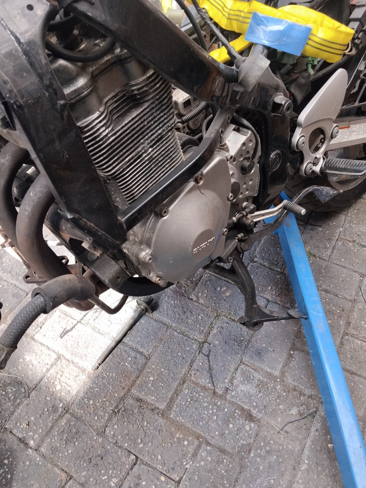 motorblok Suzuki gsx 750 f 2001 ., Ophalen, Gebruikt