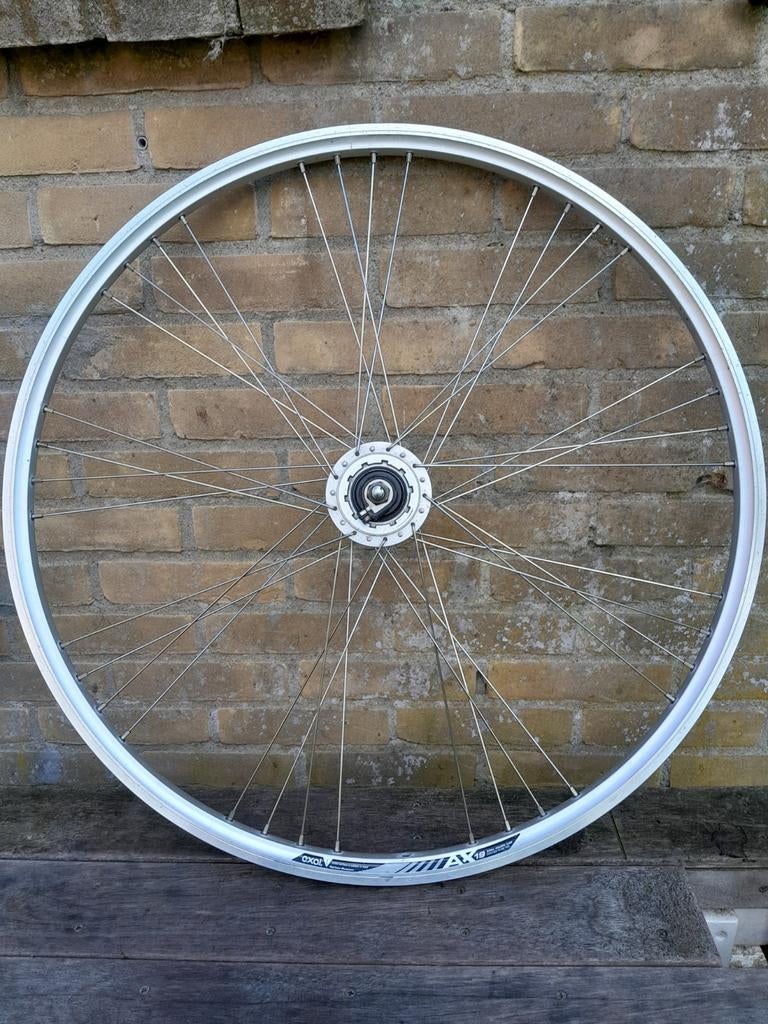 Fietsvelg 28 inch Aluminium met Naafdynamo, Fietsen en Brommers, Gebruikt, Batavus, Aluminium, Stadsfiets