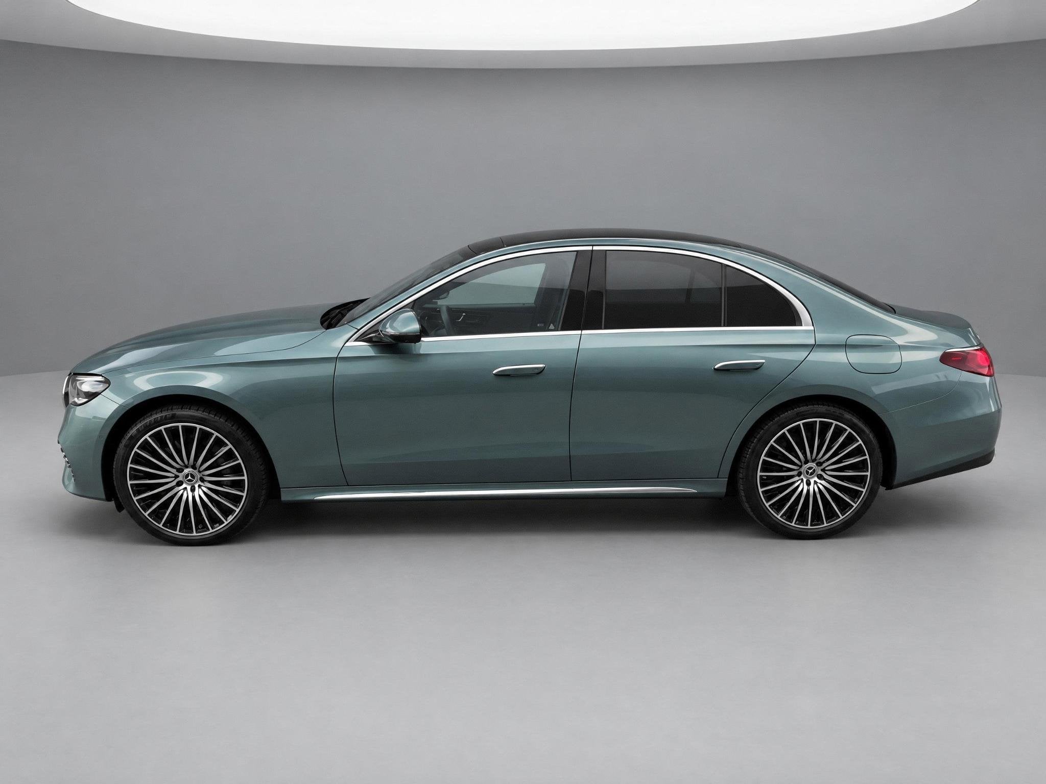 Mercedes-Benz E-klasse 400 e 4MATIC Exclusive Line, Auto's, Automaat, Euro 6, 4 cilinders, Vierwielaandrijving
