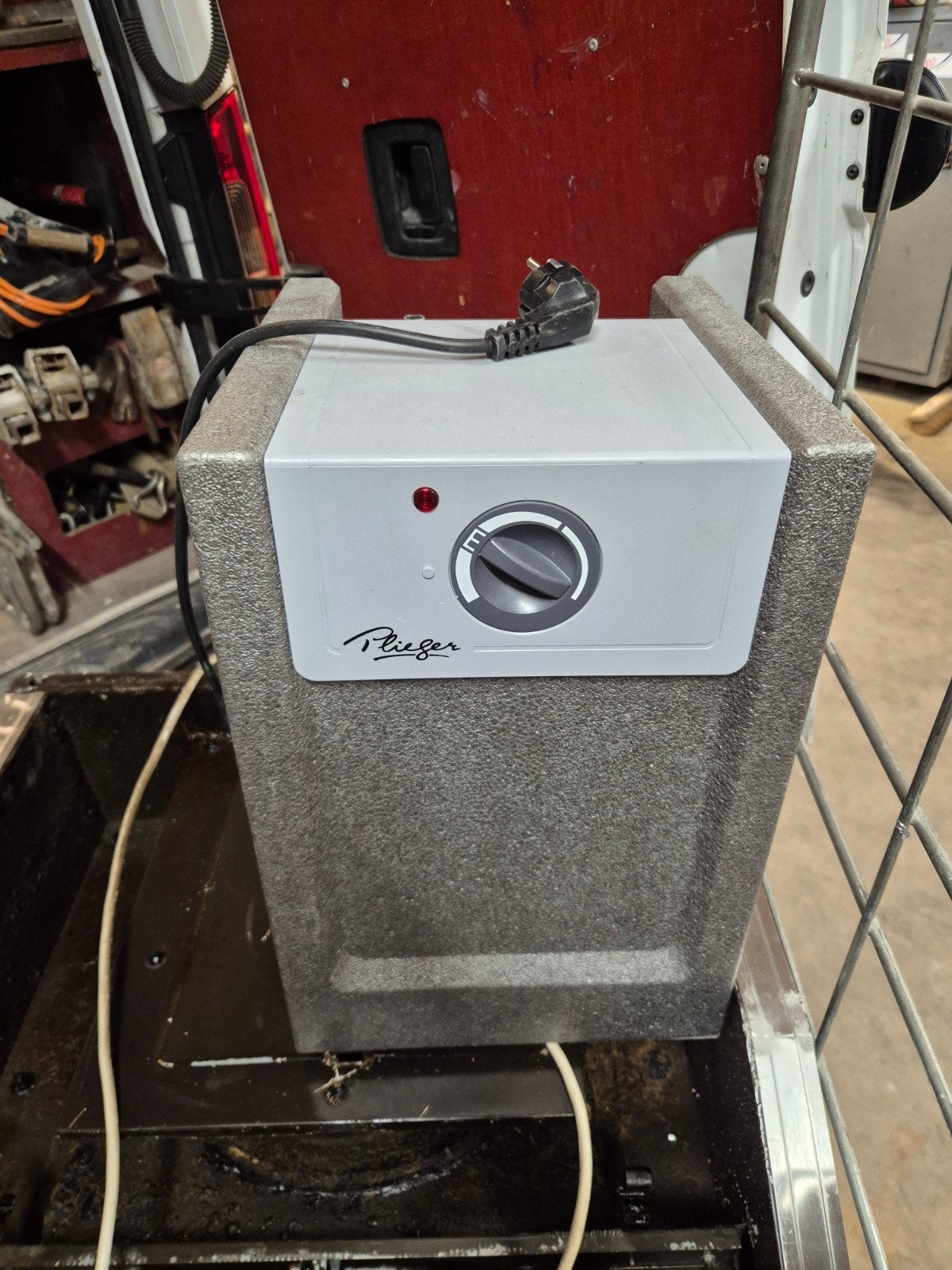 Plieger 10 liter boiler - Zo goed als nieuw, Ophalen, Aardgas, Boiler, Zo goed als nieuw