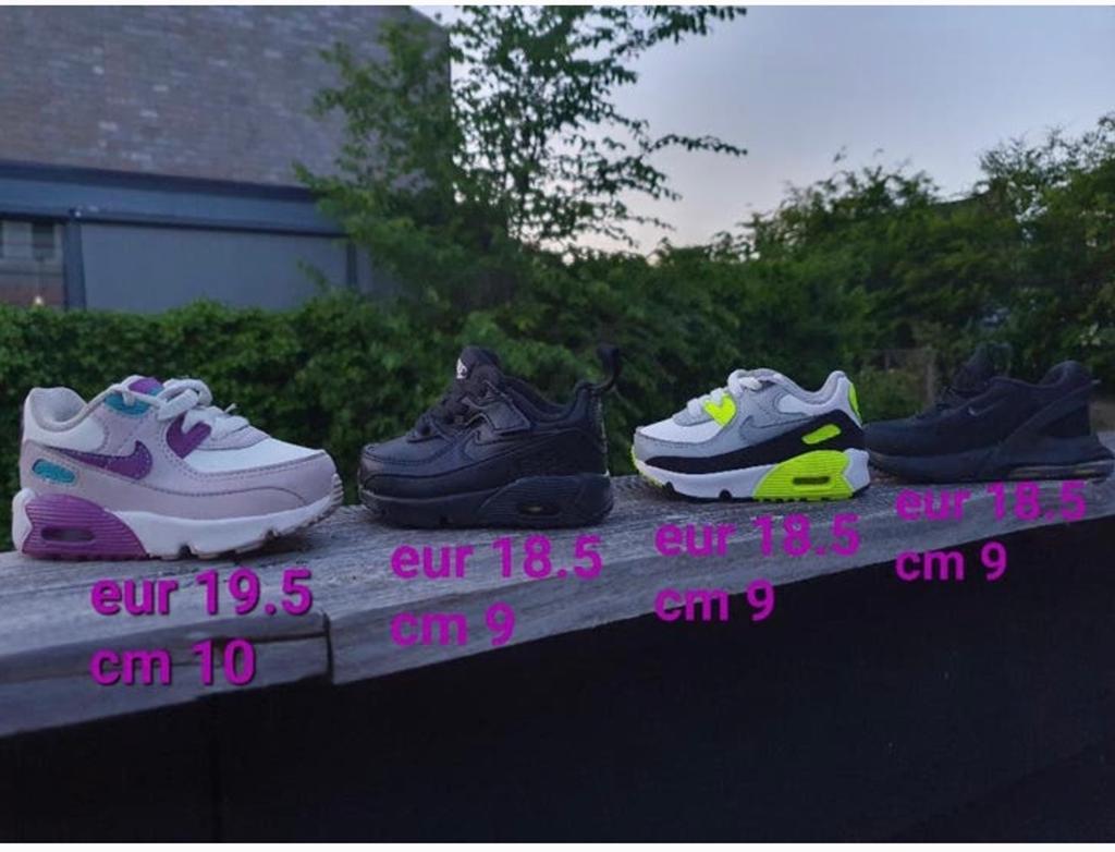 Nike baby schoenen maat 18.5 en 19.5, Ophalen, Gebruikt, Jongen of Meisje, Sportschoenen