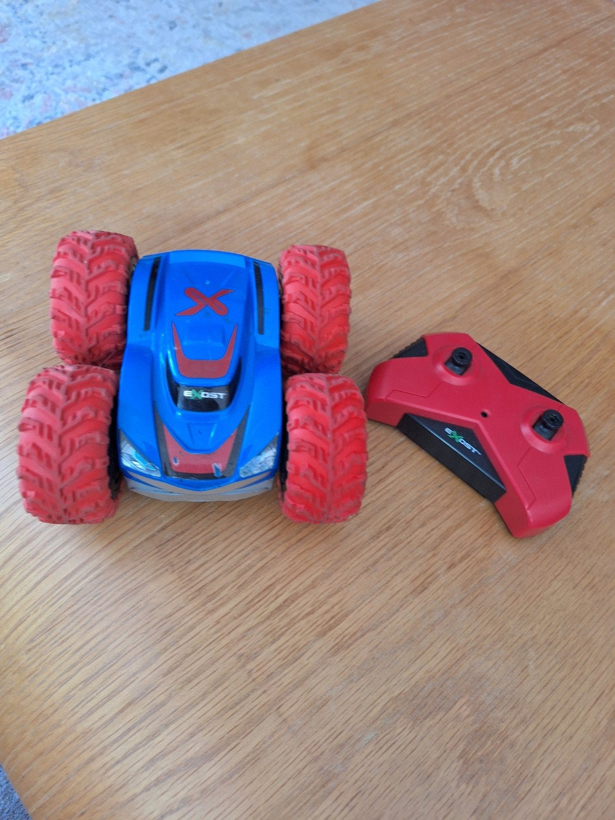 Afstandbestuurbare auto met controller, Elektro, Gebruikt, Auto offroad, Ophalen of Verzenden