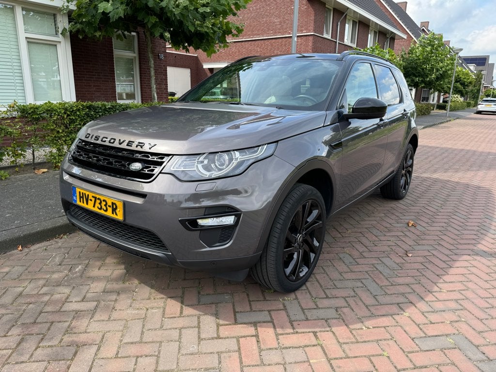 Land Rover Discovery Sport 2.0 TD4 4WD Aut9 2016 Grijs, Automaat, Dealer onderhouden, Beige, 4 cilinders