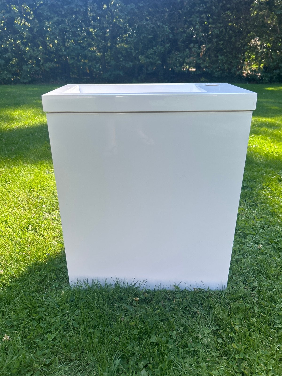 Witte wastafel met onderkast, Doe-het-zelf en Verbouw, Sanitair, Ophalen, Nieuw, Koper, Wastafel
