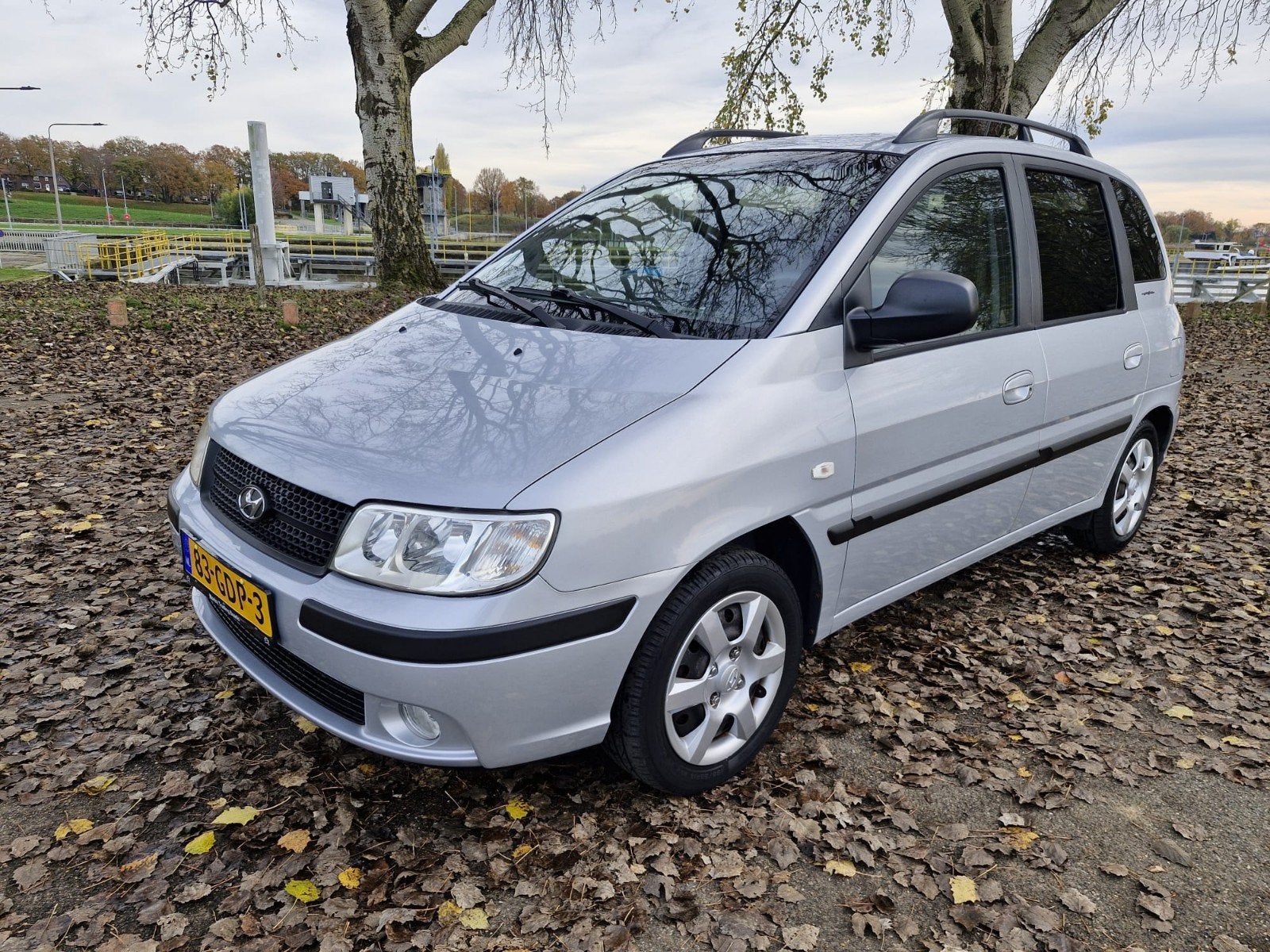 Hyundai Matrix 1.6 AUT 2008 Grijs, Auto's, Matrix, Stof, 1599 cc, 4 cilinders