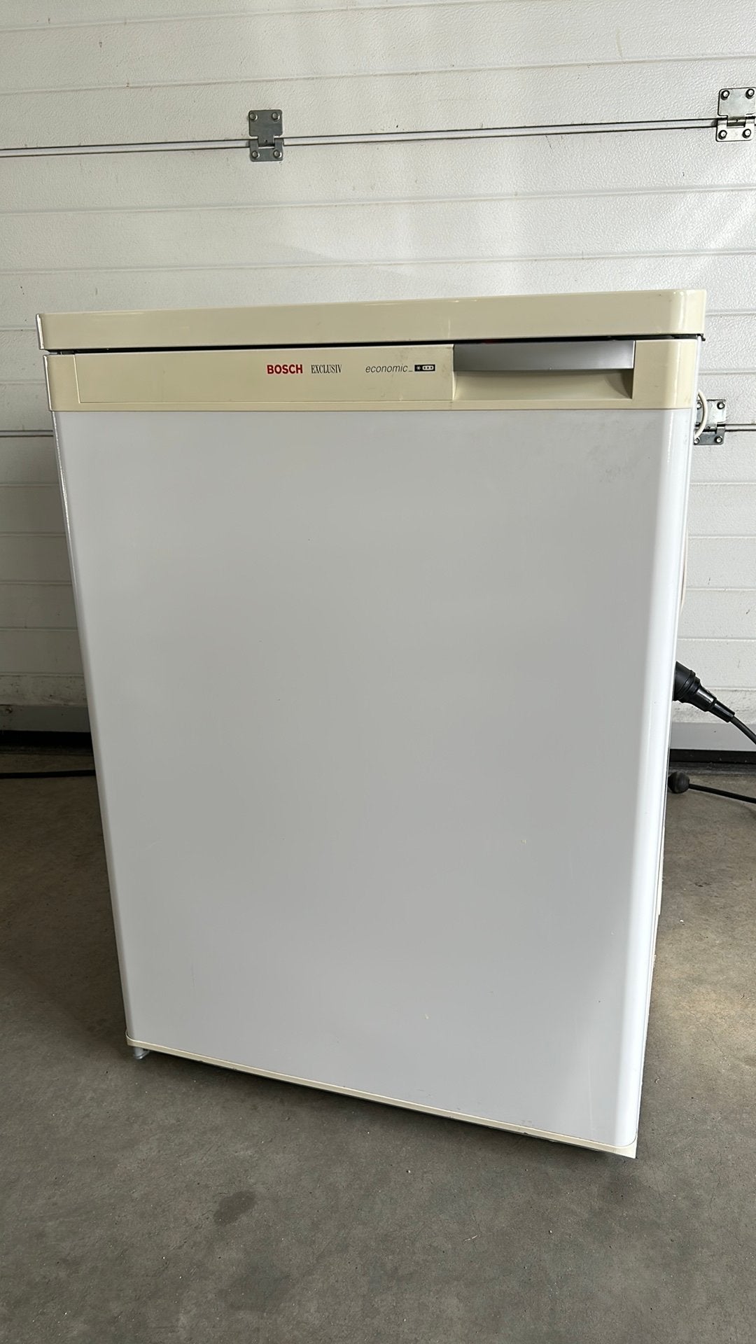 Bosch diepvries kast. Exclusiv Economic. GSL8502., Witgoed en Apparatuur, Zo goed als nieuw, Energieklasse A of zuiniger, 60 tot 90 cm