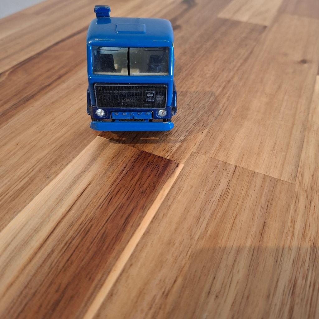 VOLVO F 88 MODEL TEKNO & INTVEEN VOLVO,S TRUCKS,CBN,CABINES., Hobby en Vrije tijd, Modelauto's | 1:50, Verzenden, Gebruikt, Bus of Vrachtwagen