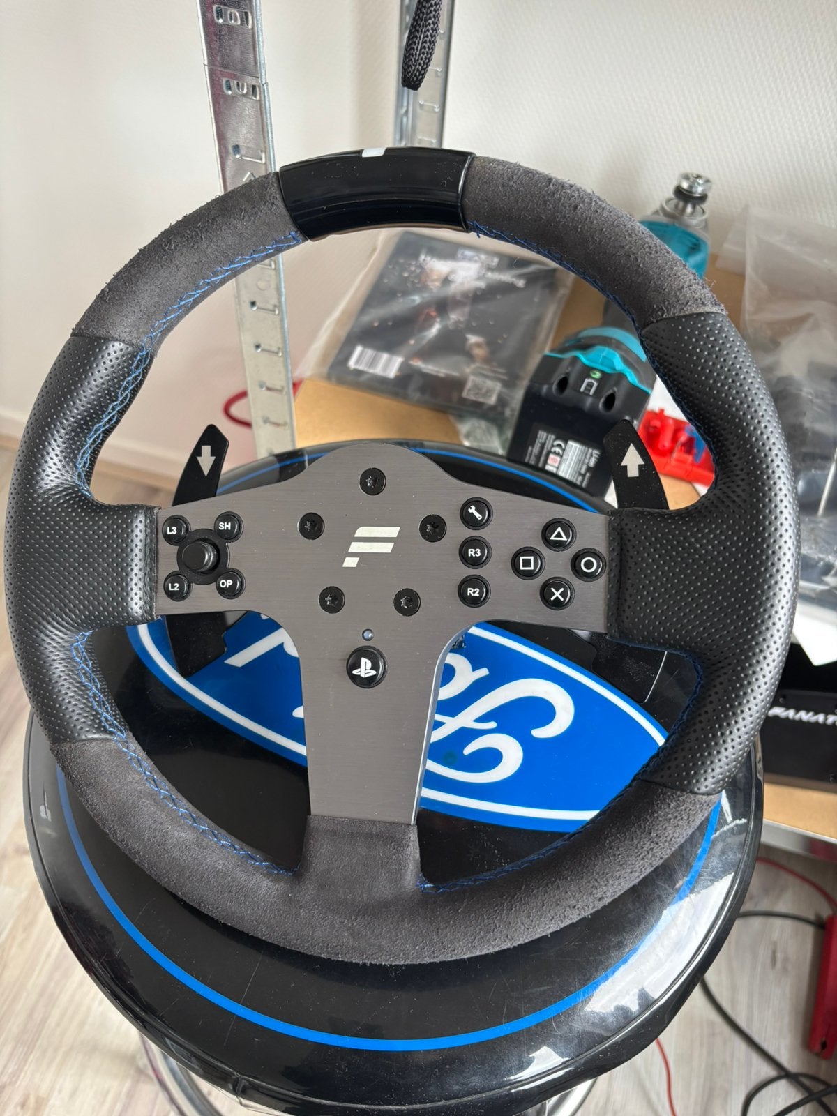 Fanatec stuur, Spelcomputers en Games, Spelcomputers | Sony PlayStation Consoles | Accessoires, Ophalen, Gebruikt, Stuur of Pedalen