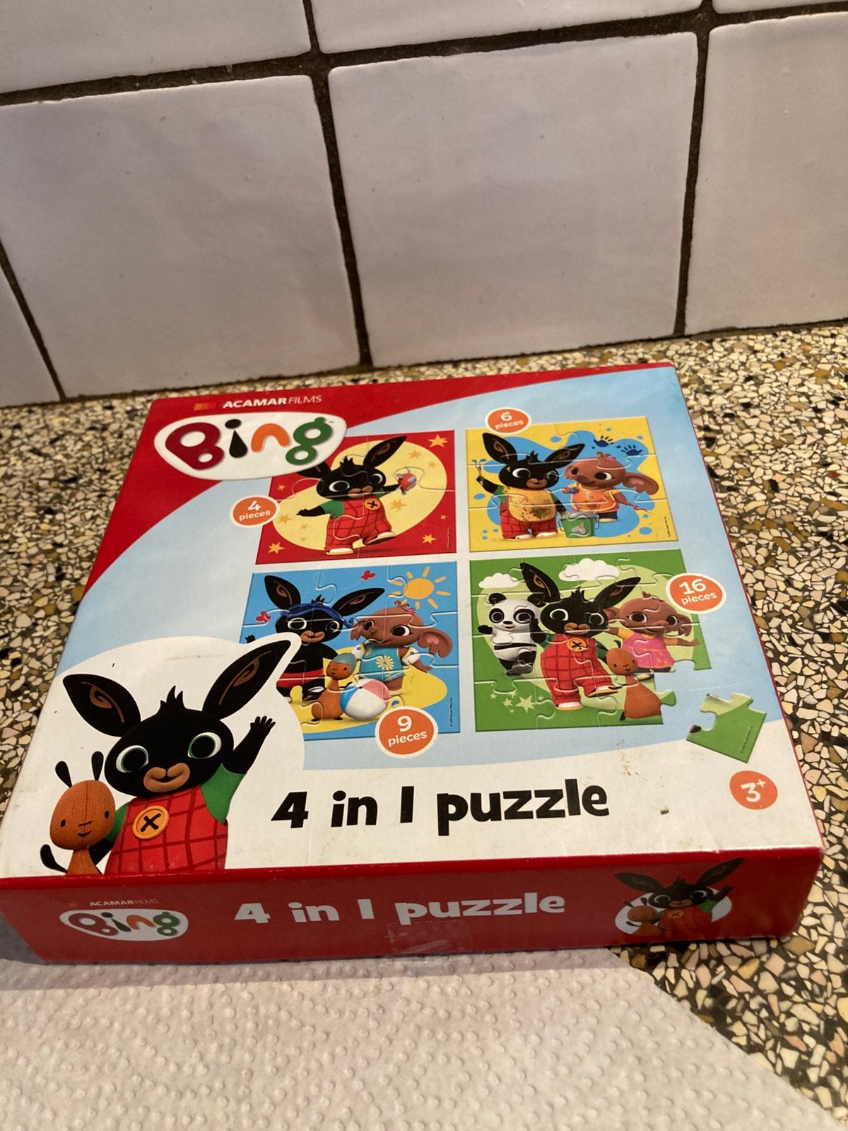 4 in 1 puzzel bing, Kinderen en Baby's, Speelgoed | Kinderpuzzels, Ophalen of Verzenden, 10 tot 50 stukjes, Zo goed als nieuw
