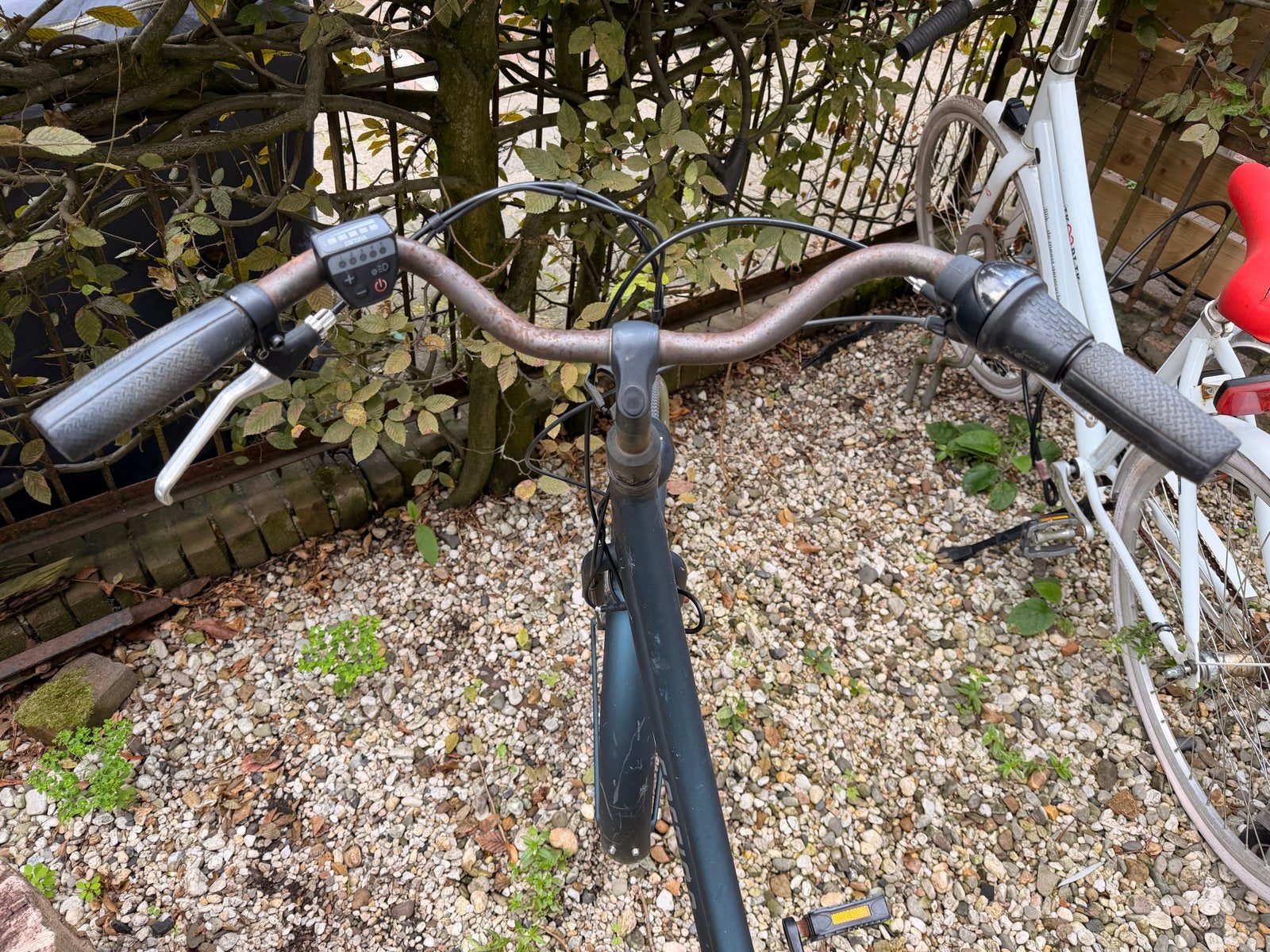 Foto 7 van Cortina U1 elektrische fiets, motor defect, accu werkt nog