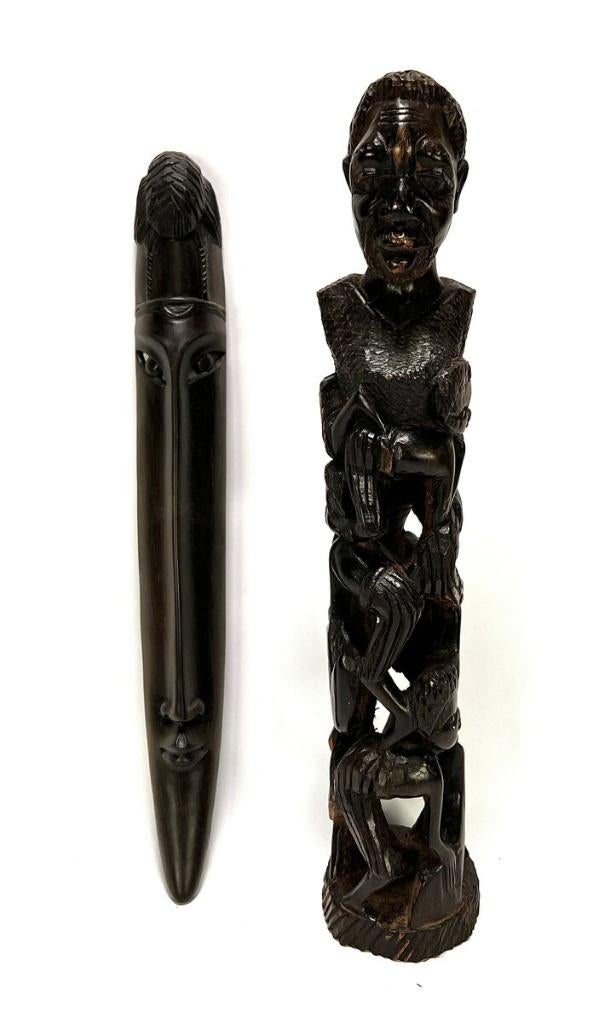 1186. Makonde beeld en wandmasker, Tanzania – 20e eeuw, Antiek en Kunst, Ophalen of Verzenden