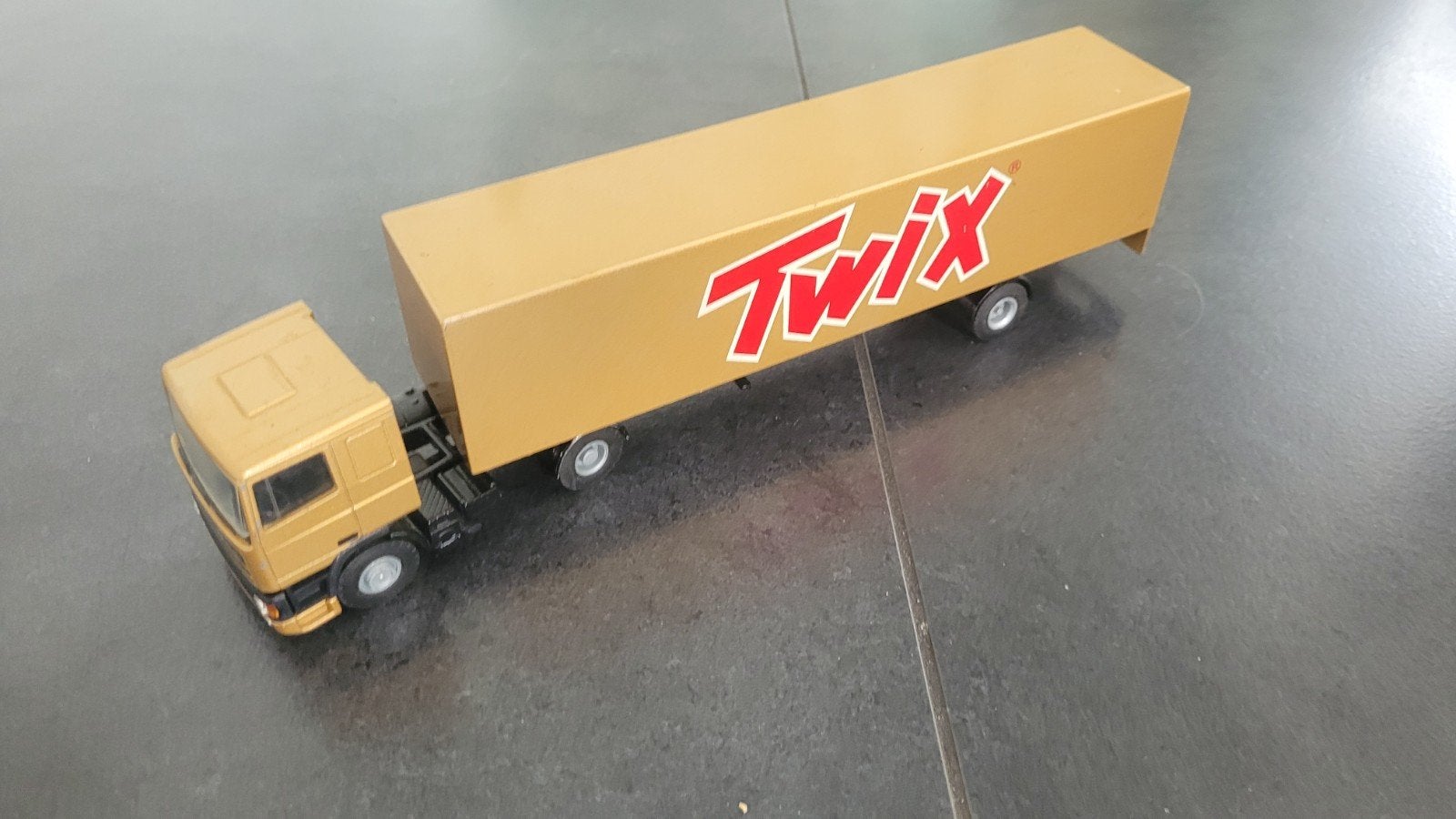 Vrachtwagen van lion cars 1:50, Ophalen of Verzenden, Zo goed als nieuw, Bus of Vrachtwagen, Lion Toys