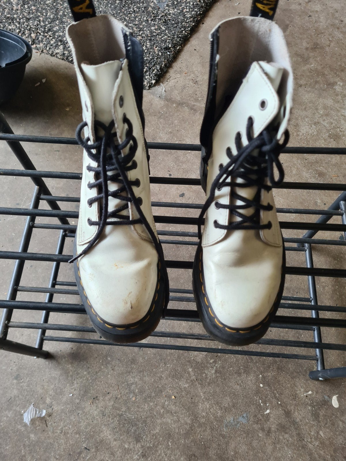 Dr martens wit maat 40, Wit, Boots, Ophalen of Verzenden, Zo goed als nieuw