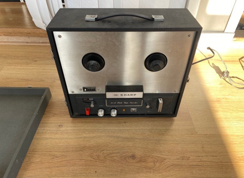 Sharp bandrecorder met deksel, Audio, Tv en Foto, Bandrecorders, Ophalen of Verzenden, Bandrecorder
