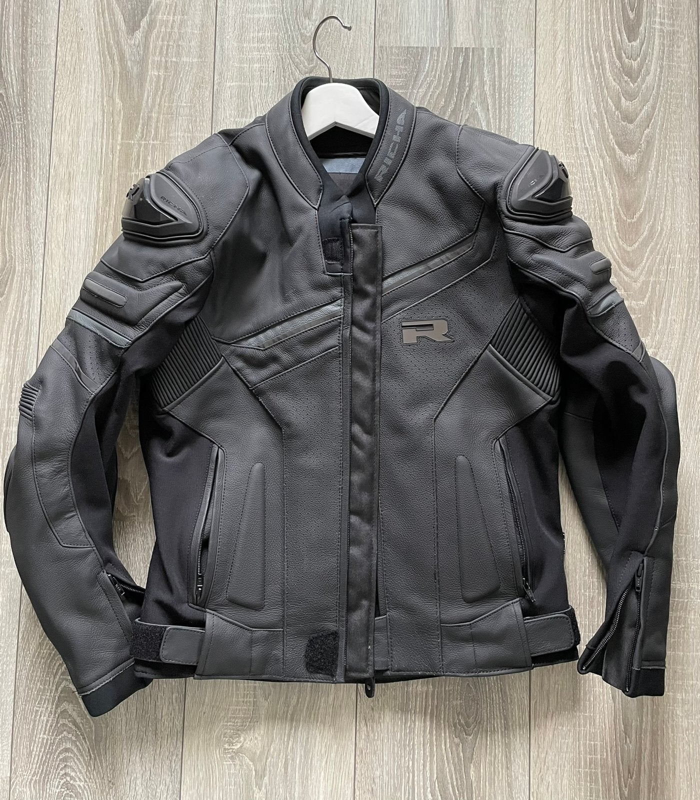 Prachtig motorpak Richa leer maat 48, Motoren, Ophalen, Tweedehands, Combipak