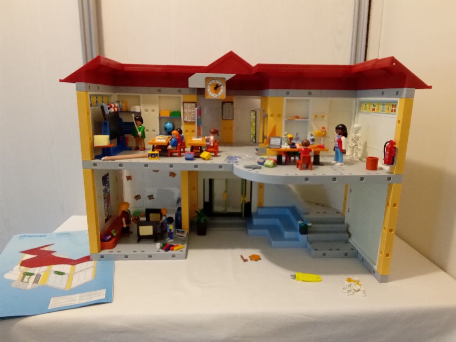 Playmobil 5923 grote school compleet met boekje, Gebruikt, Gebouw, Complete set, Ophalen of Verzenden