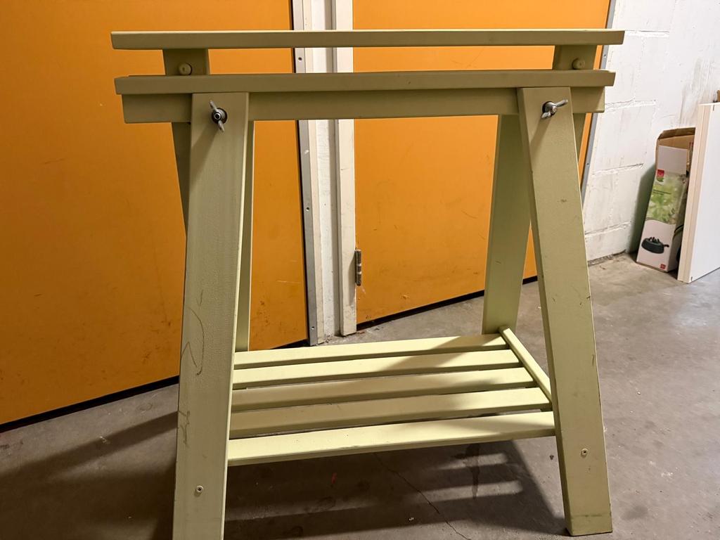 IKEA Mittback schraag, geverfd, Ophalen, Tafelpoot, Gebruikt, Minder dan 50 cm