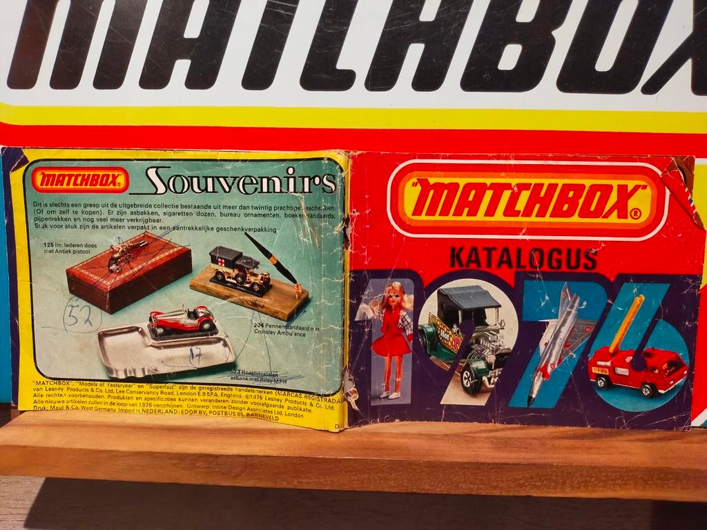 Matchbox Katalogus 1976 Nederlands - Zeldzaam verzamelobject, Gelezen, Lesney products England, Ophalen of Verzenden, Catalogus